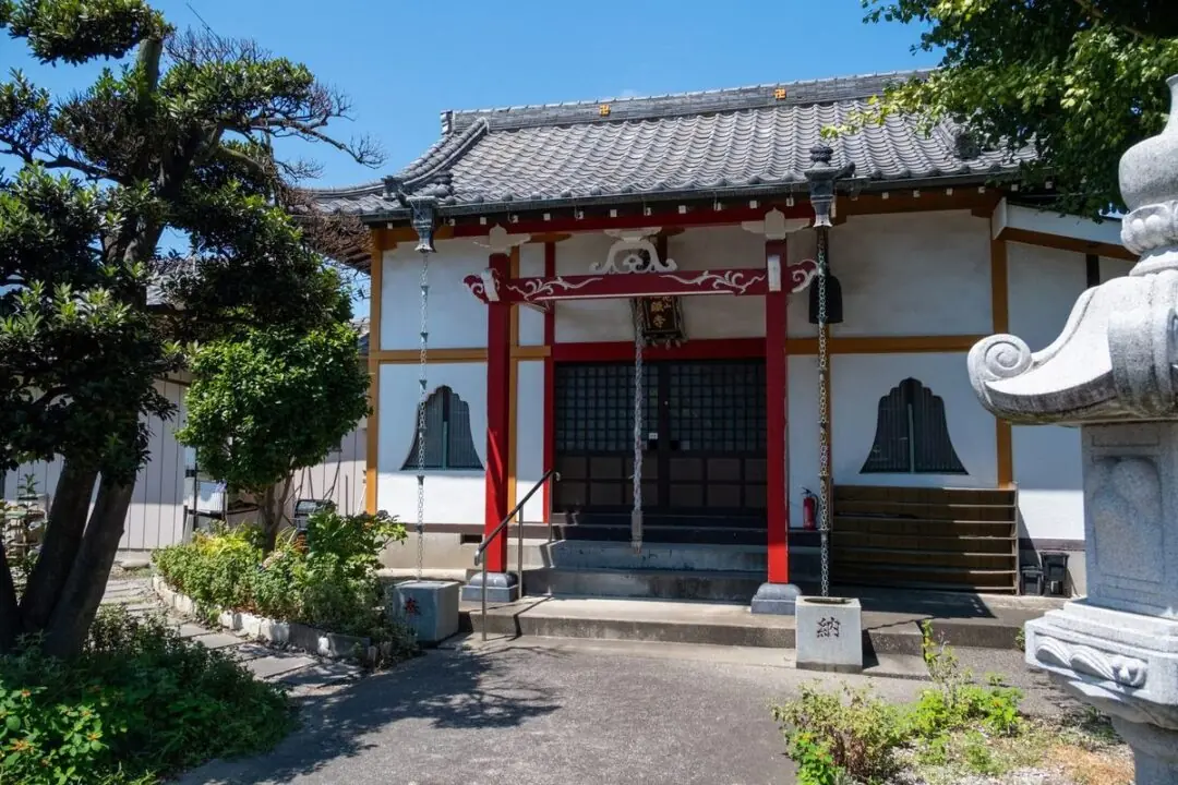 慈眼寺の本堂